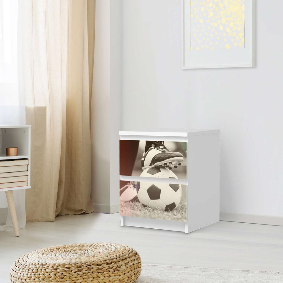 Möbelfolie Kick it - IKEA Malm Kommode 2 Schubladen - Schlafzimmer