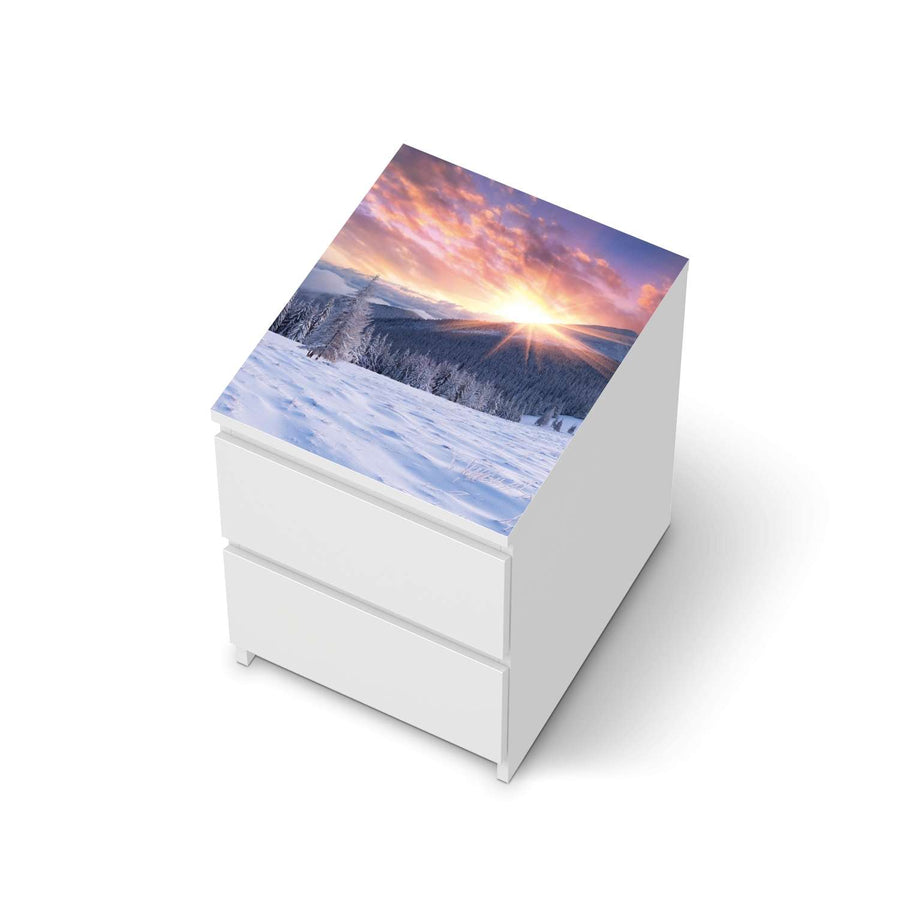 Möbelfolie Zauberhafte Winterlandschaft - IKEA Malm Kommode 2 Schubladen [oben] - weiss