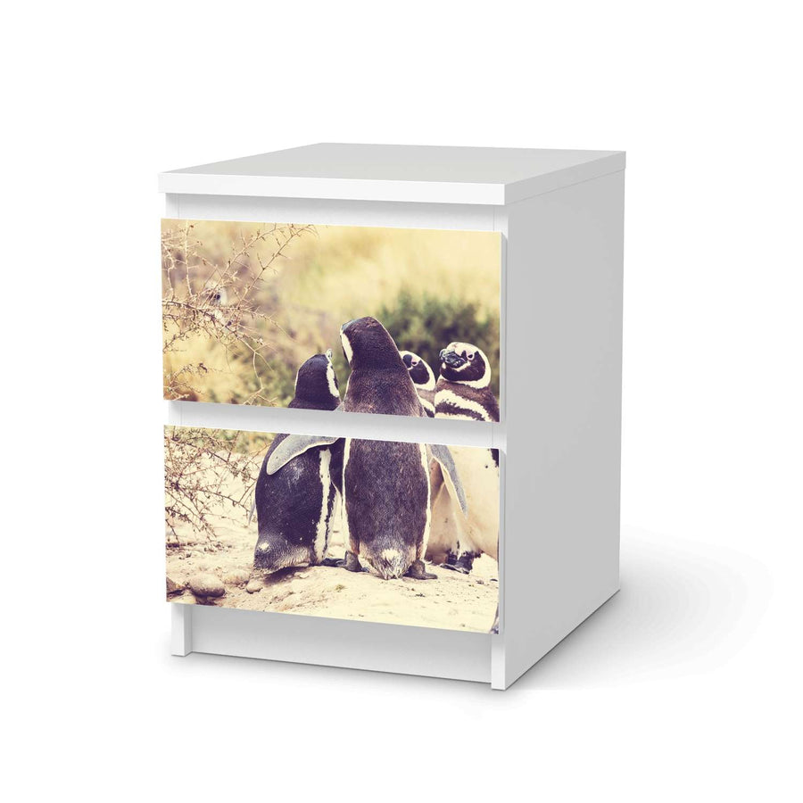 Möbelfolie Pingu Friendship - IKEA Malm Kommode 2 Schubladen  - weiss