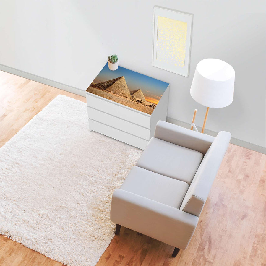 Möbelfolie Pyramids - IKEA Malm Kommode 3 Schubladen [oben] - Wohnzimmer