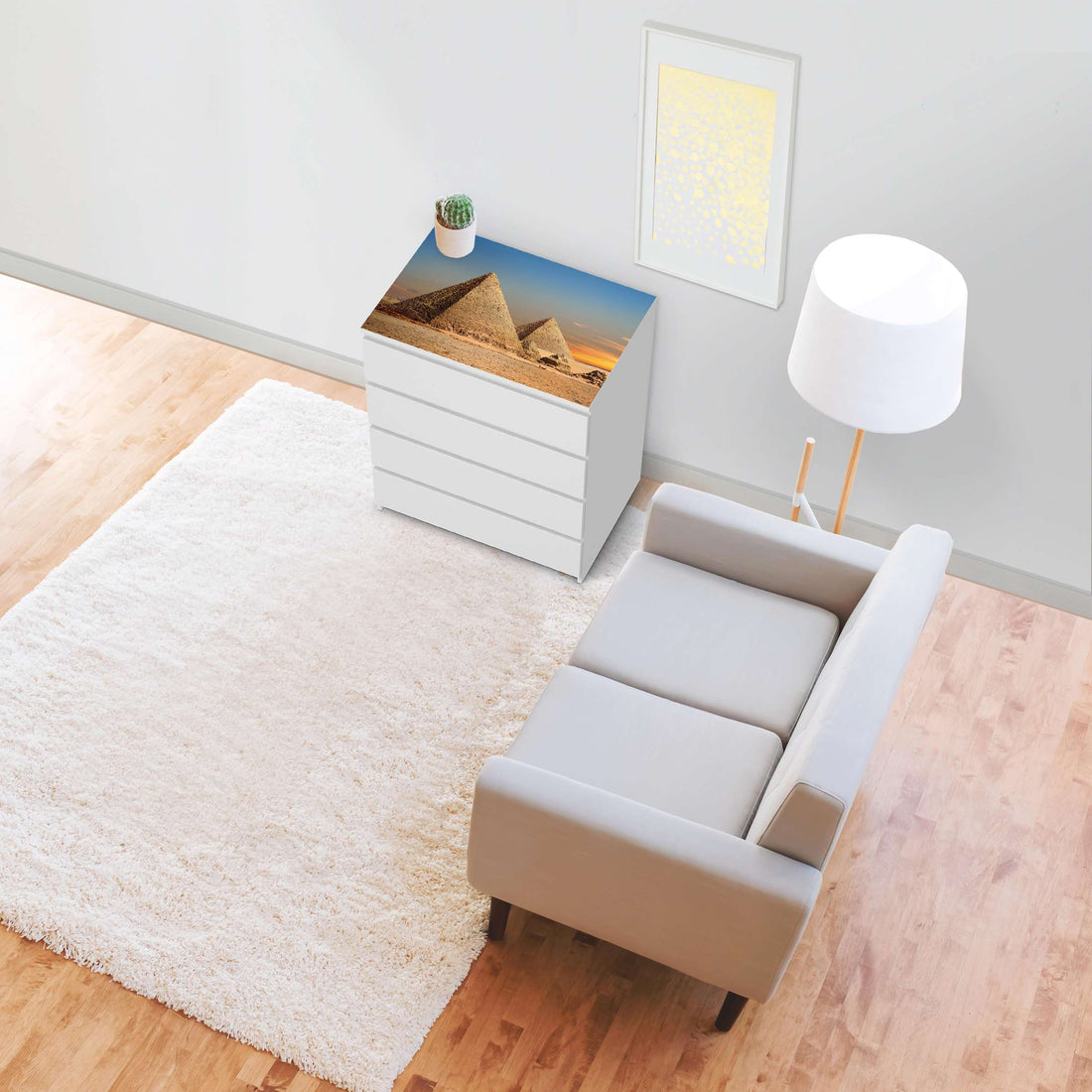 Möbelfolie Pyramids - IKEA Malm Kommode 4 Schubladen [oben] - Wohnzimmer