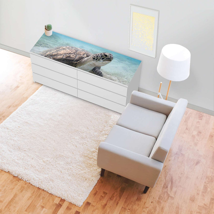 Möbelfolie Green Sea Turtle - IKEA Malm Kommode 6 Schubladen (breit) [oben] - Wohnzimmer