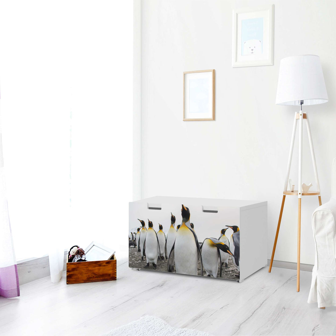 Möbelfolie Penguin Family - IKEA Stuva Banktruhe - Wohnzimmer