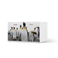 Möbelfolie Penguin Family - IKEA Stuva / Fritids Bank mit Kasten  - weiss