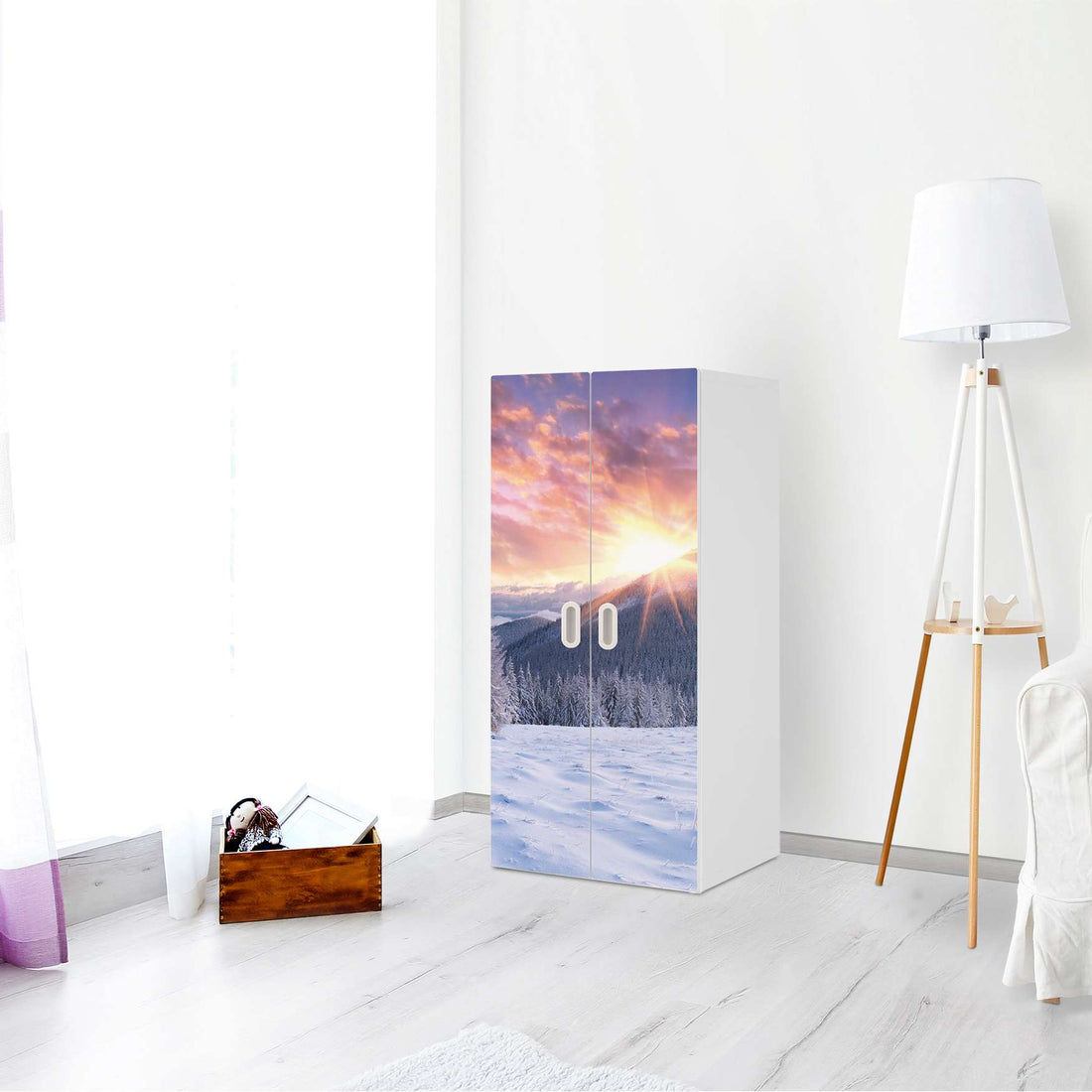 Möbelfolie Zauberhafte Winterlandschaft - IKEA Stuva / Fritids Schrank - 2 große Türen - Kinderzimmer