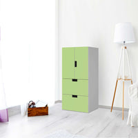 Möbelfolie Hellgrün Light - IKEA Stuva kombiniert - 2 Schubladen und 2 kleine Türen - Wohnzimmer