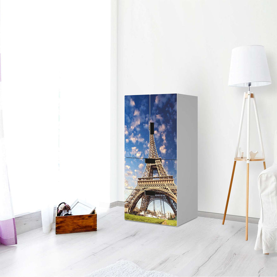 Möbelfolie La Tour Eiffel - IKEA Stuva kombiniert - 2 Schubladen und 2 kleine Türen - Wohnzimmer
