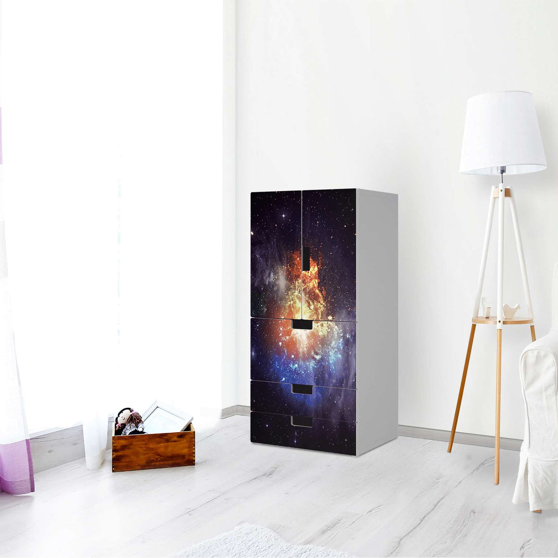 Möbelfolie Nebula - IKEA Stuva kombiniert - 3 Schubladen und 2 kleine Türen - Wohnzimmer
