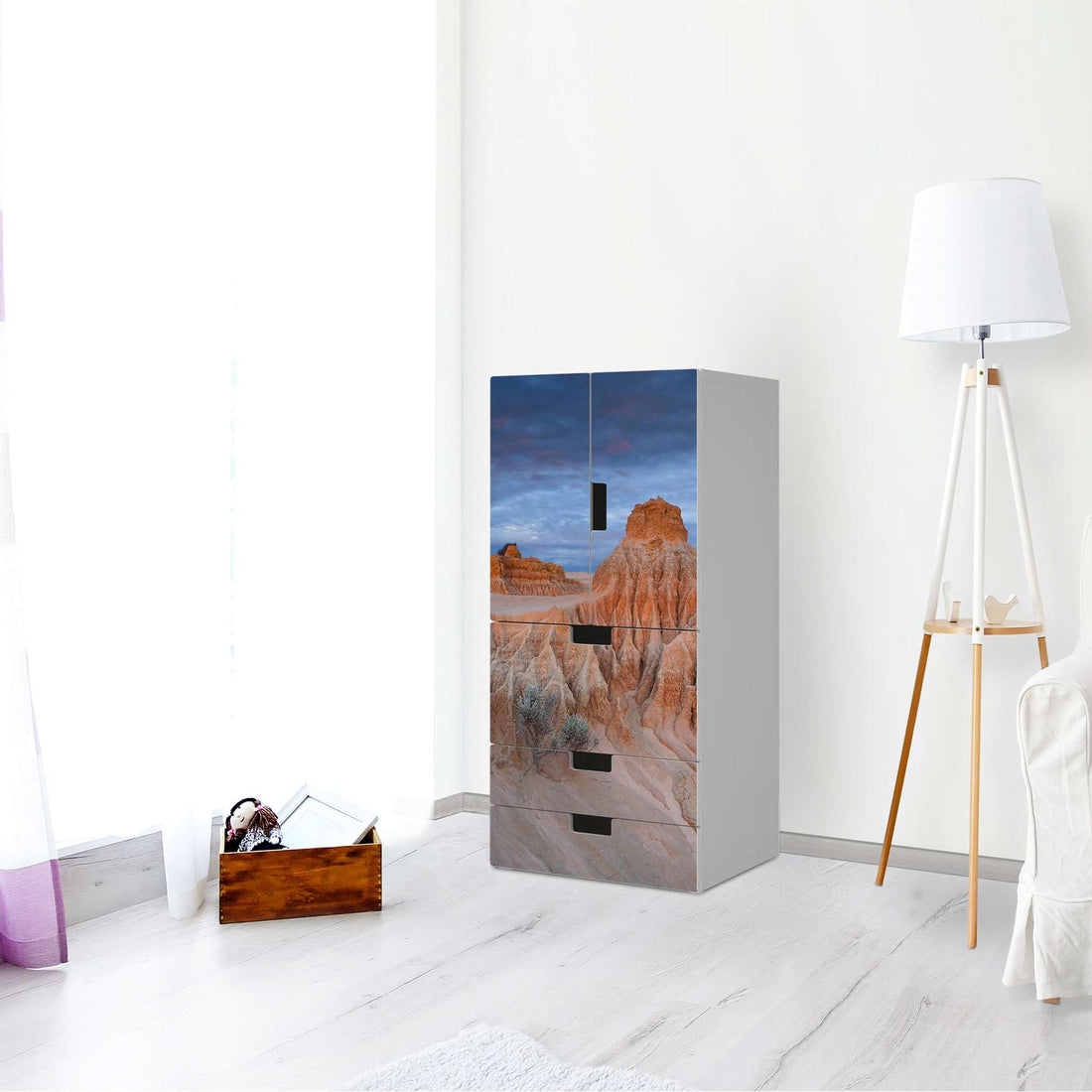 Möbelfolie Outback Australia - IKEA Stuva kombiniert - 3 Schubladen und 2 kleine Türen - Wohnzimmer