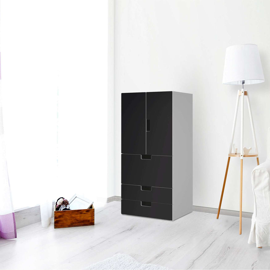 Möbelfolie Schwarz - IKEA Stuva kombiniert - 3 Schubladen und 2 kleine Türen - Wohnzimmer