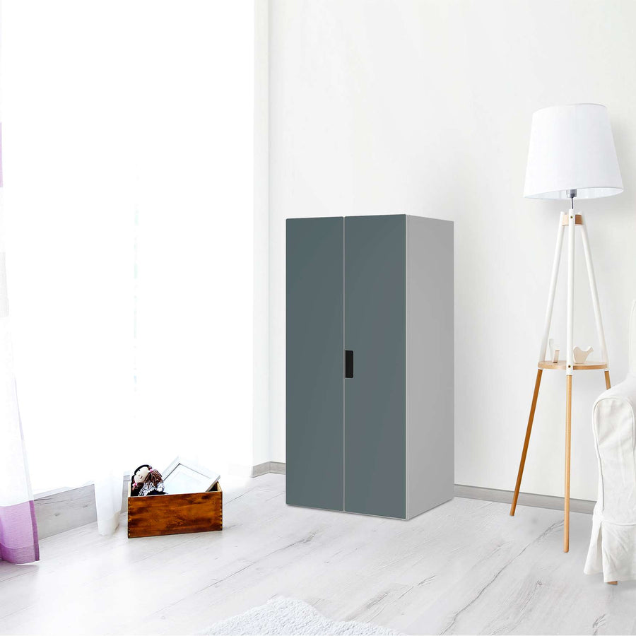 Möbelfolie Blaugrau Light - IKEA Stuva Schrank - 2 große Türen - Wohnzimmer