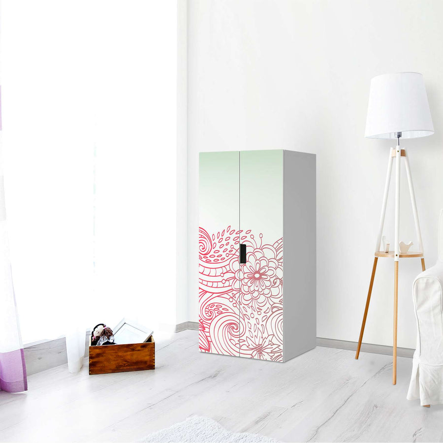 Möbelfolie Floral Doodle - IKEA Stuva Schrank - 2 große Türen - Wohnzimmer
