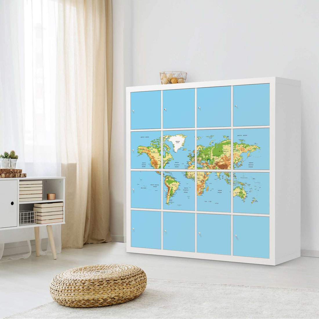 Selbstklebende Folie Geografische Weltkarte - IKEA Expedit Regal 16 Türen - Wohnzimmer