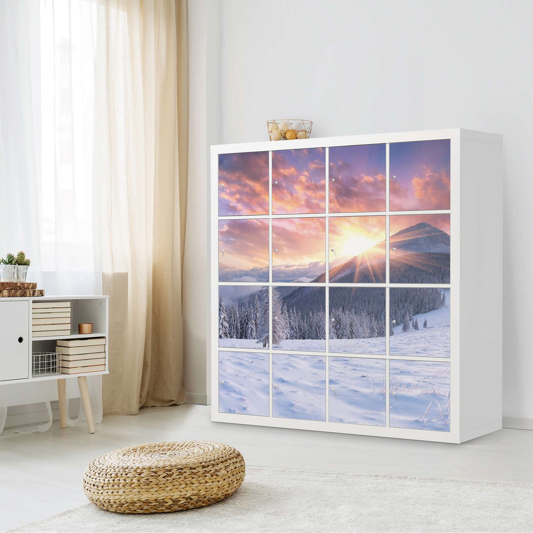 Selbstklebende Folie Zauberhafte Winterlandschaft - IKEA Expedit Regal 16 Türen - Wohnzimmer