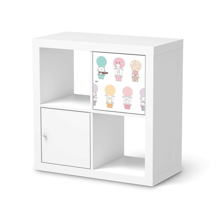 Selbstklebende Folie Flying Animals - IKEA Kallax Regal 1 Türe  - weiss