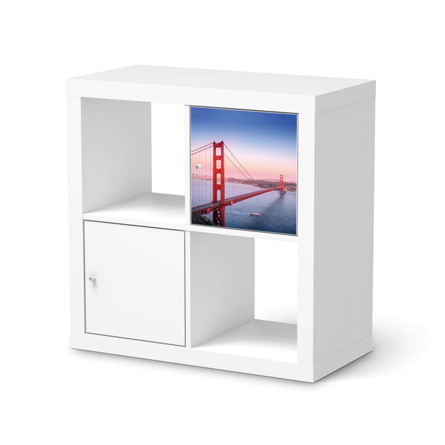 Selbstklebende Folie Golden Gate - IKEA Kallax Regal 1 Türe  - weiss
