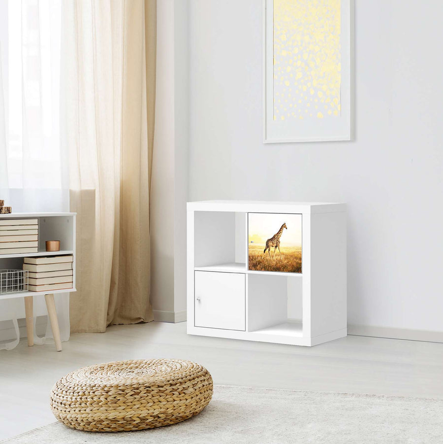Selbstklebende Folie Savanna Giraffe - IKEA Kallax Regal 1 Türe - Wohnzimmer