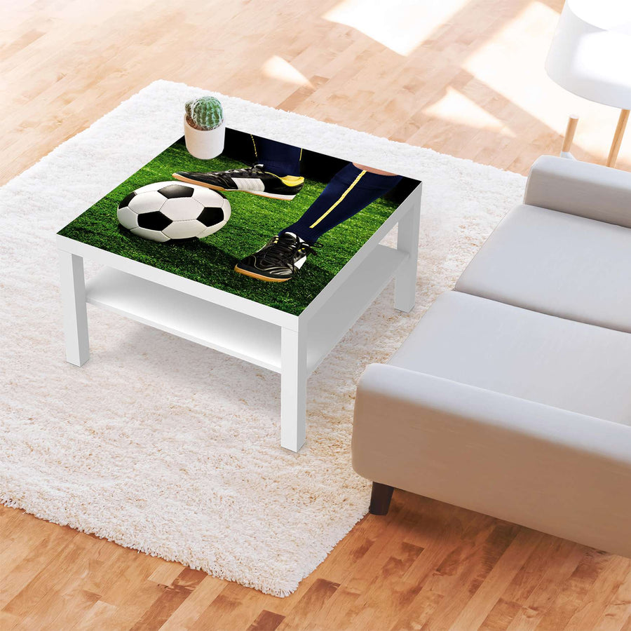 Selbstklebende Folie Fussballstar - IKEA Lack Tisch 78x78 cm - Kinderzimmer