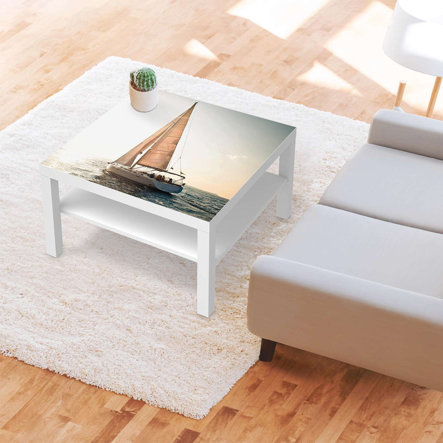 Selbstklebende Folie Freedom - IKEA Lack Tisch 78x78 cm - Wohnzimmer