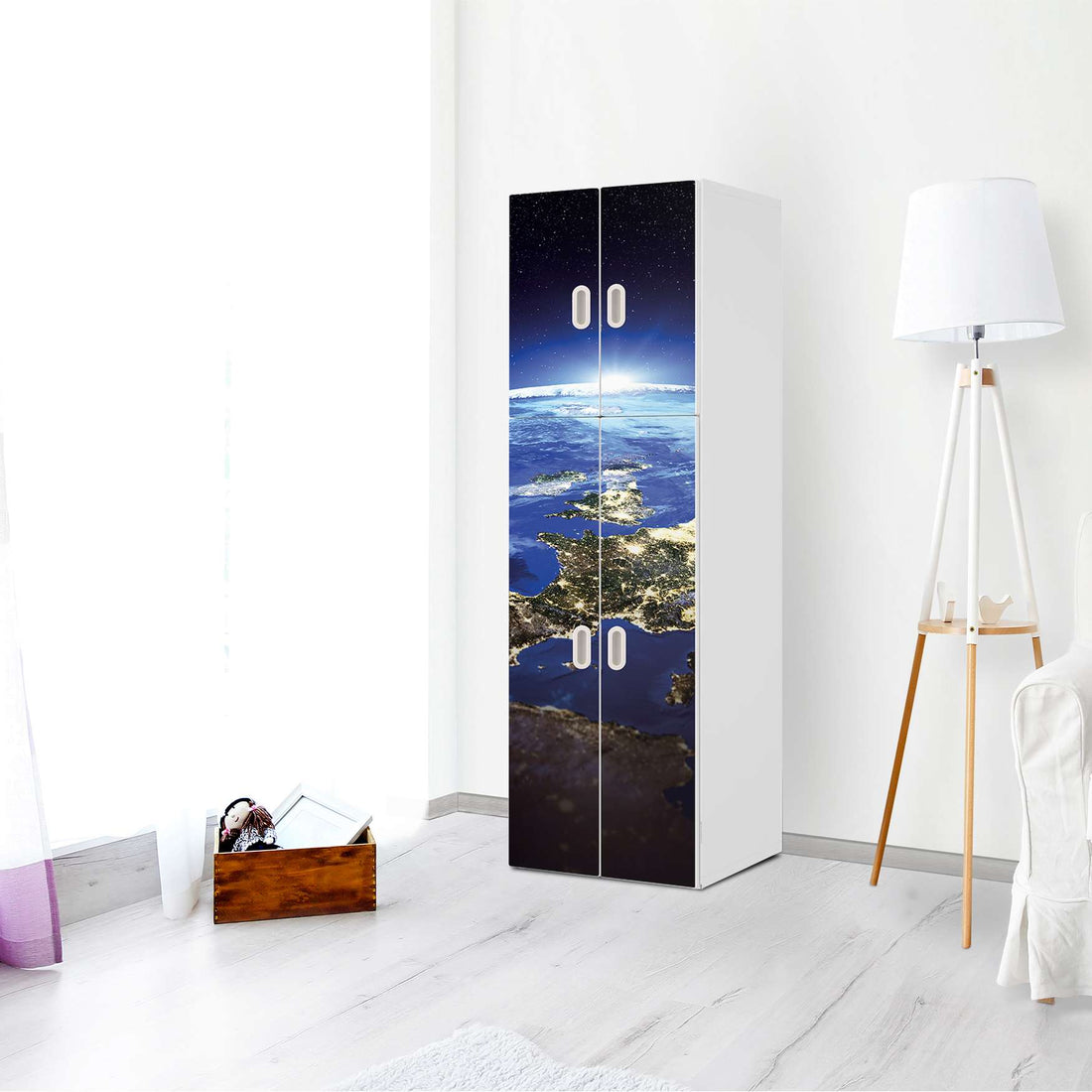 Selbstklebende Folie Earth View - IKEA Stuva / Fritids kombiniert - 2 große Türen und 2 kleine Türen - Kinderzimmer