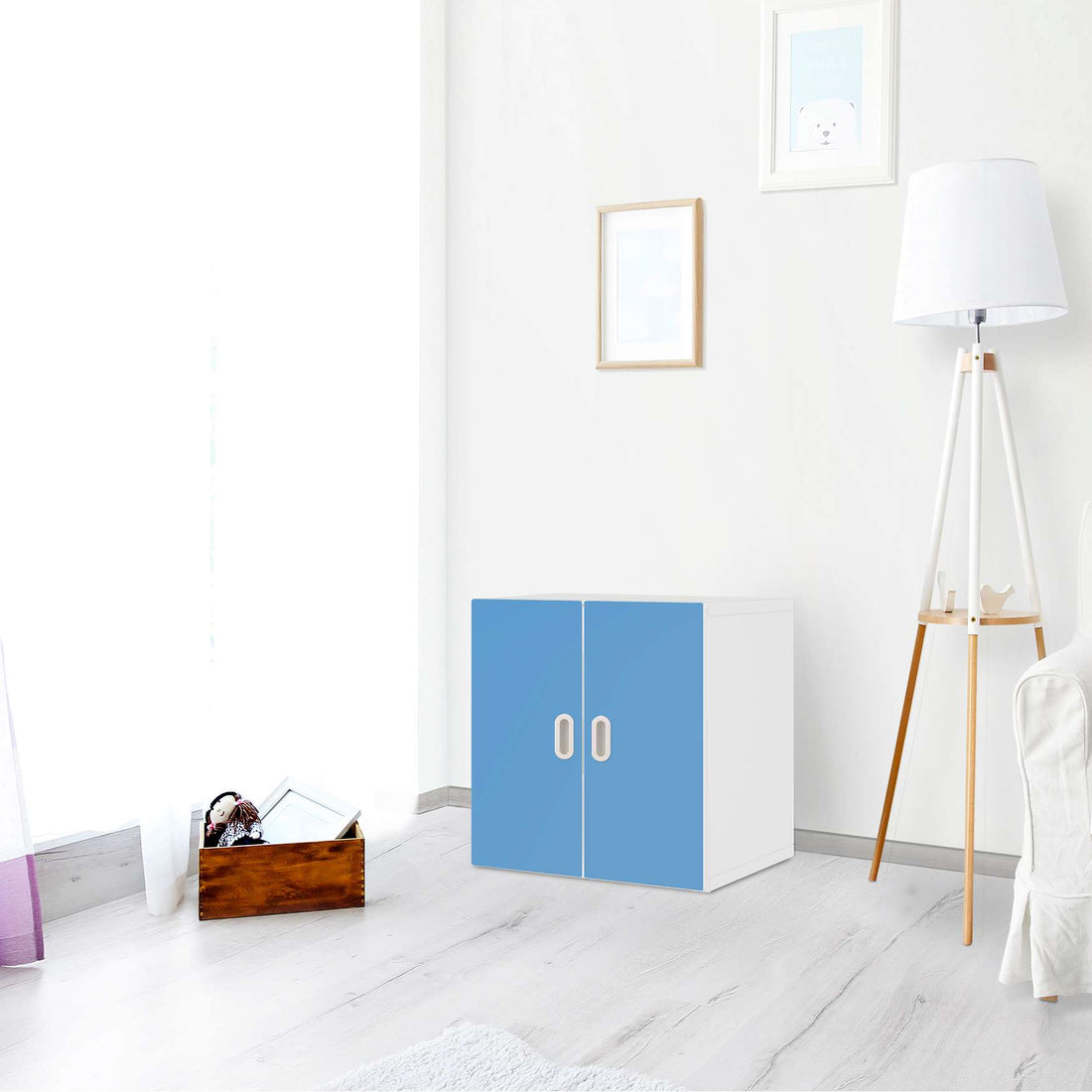 Selbstklebende Folie Blau Light - IKEA Stuva / Fritids Schrank - 2 kleine Türen - Kinderzimmer