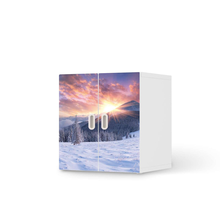 Selbstklebende Folie Zauberhafte Winterlandschaft - IKEA Stuva / Fritids Schrank - 2 kleine Türen  - weiss