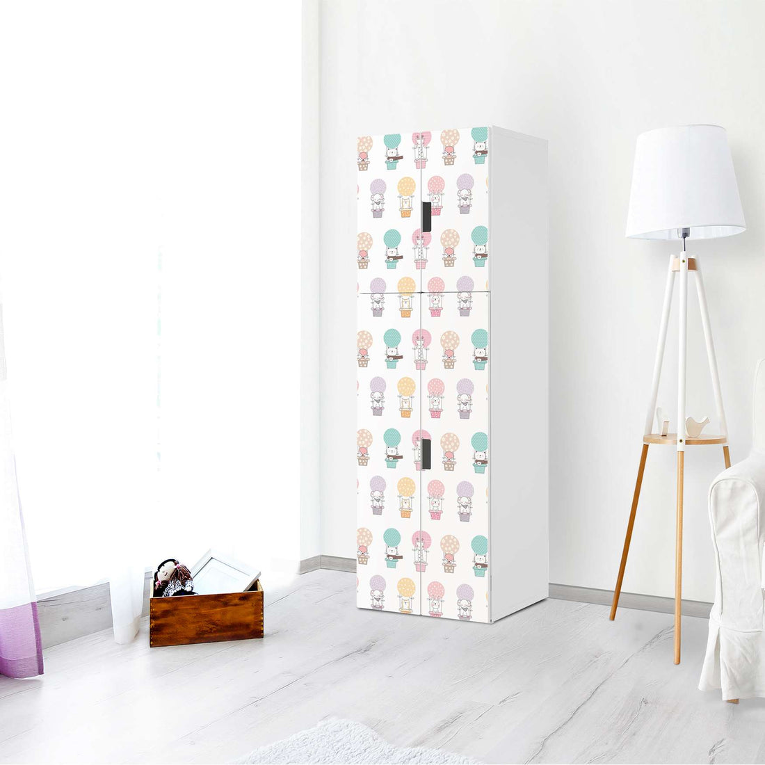 Selbstklebende Folie Flying Animals - IKEA Stuva kombiniert - 2 große Türen und 2 kleine Türen (Kombination 2) - Kinderzimmer