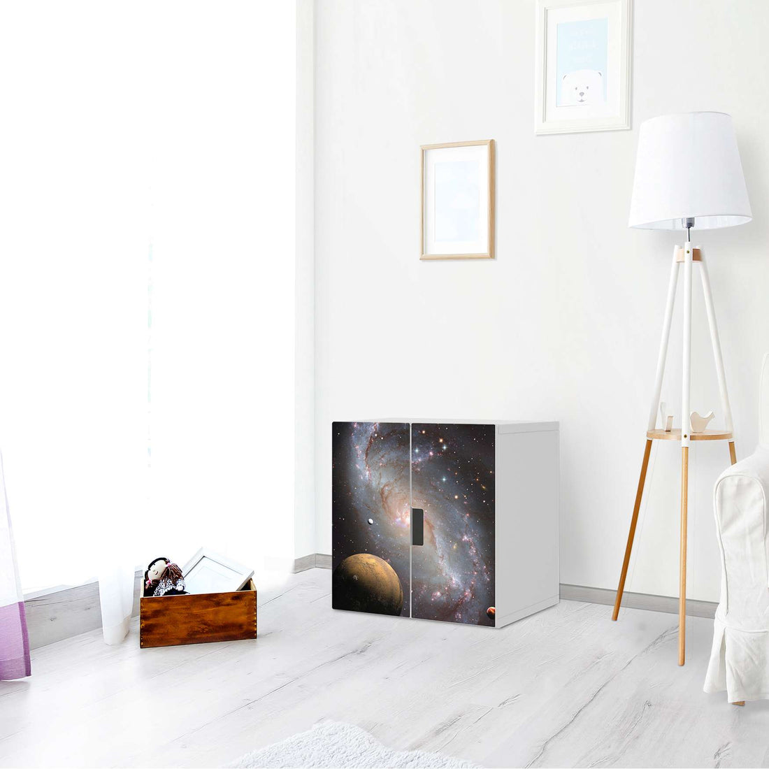 Selbstklebende Folie Milky Way - IKEA Stuva Schrank - 2 kleine Türen - Wohnzimmer