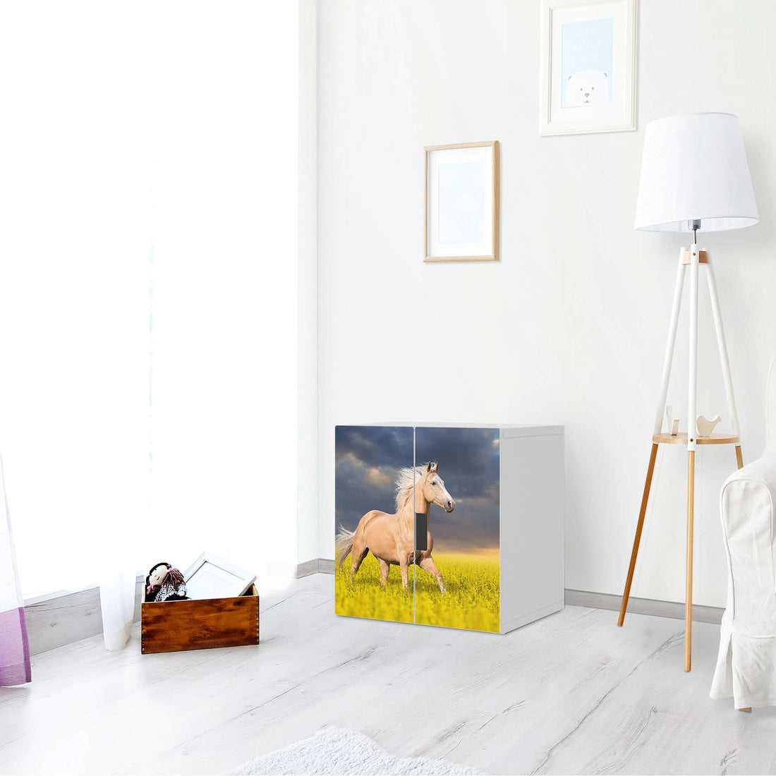 Selbstklebende Folie Wildpferd - IKEA Stuva Schrank - 2 kleine Türen - Wohnzimmer
